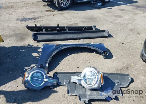 2025 Ford Bronco Heritage Edition z USA, uszkodzony, nr VIN 1FMEE4DP3SLA60583